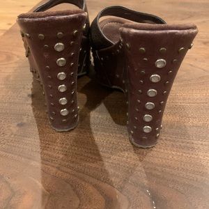 Steve Madden 4” high heels